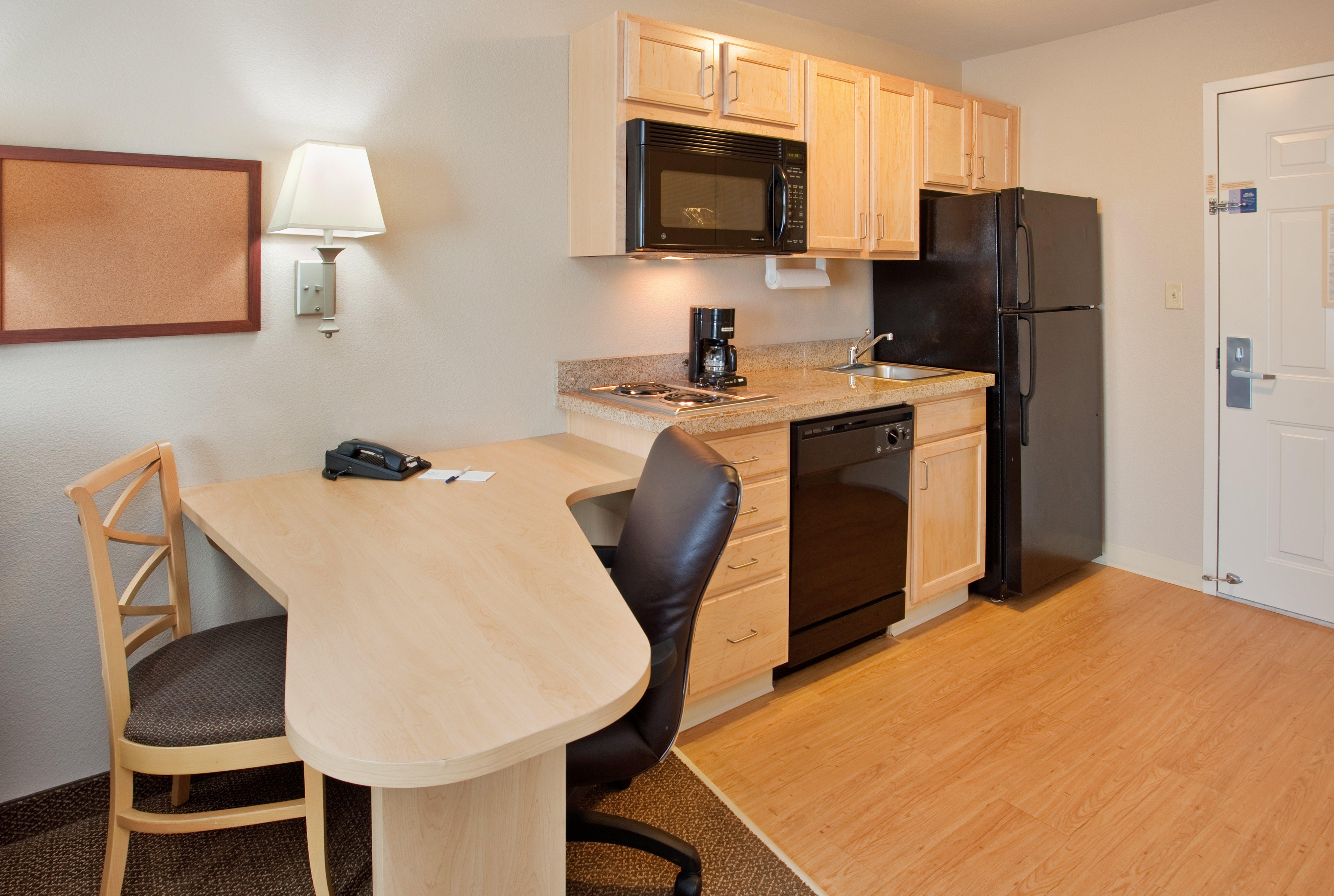 Candlewood Suites Junction City - Ft. Riley By Ihg Dış mekan fotoğraf
