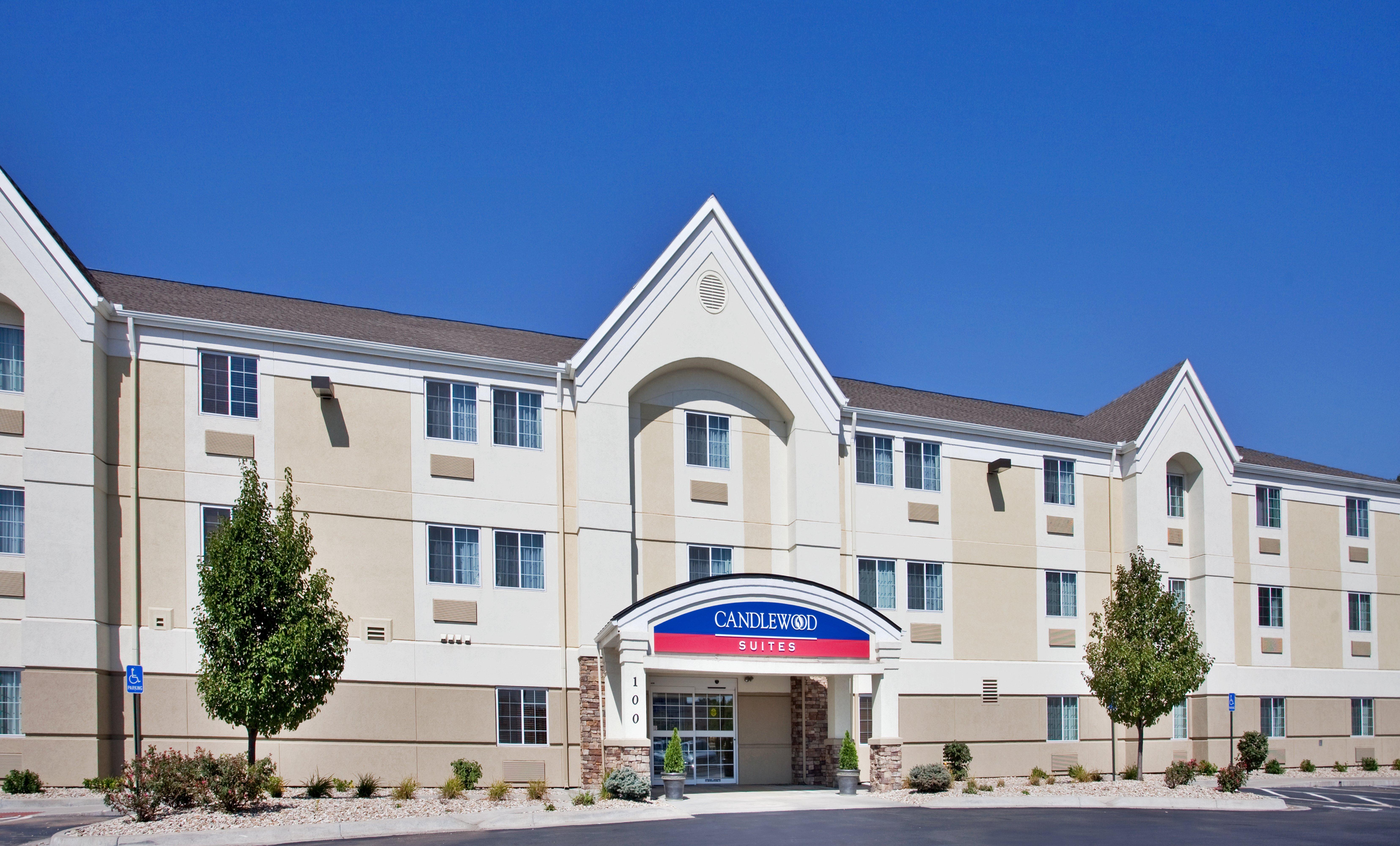 Candlewood Suites Junction City - Ft. Riley By Ihg Dış mekan fotoğraf