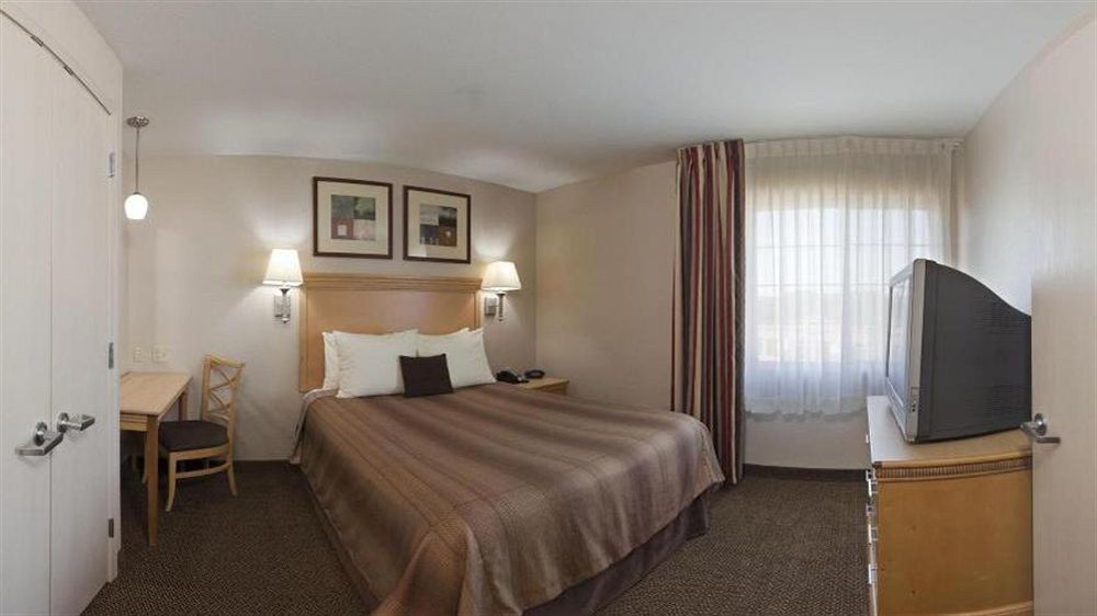 Candlewood Suites Junction City - Ft. Riley By Ihg Dış mekan fotoğraf
